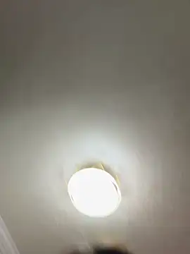 Snapshot of redrose520 chatting on February 1, 12:48 pm redrose520 online show from February 1, 12:48 pm