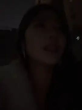 Snapshot of redrose520 chatting on February 7, 1:15 pm redrose520 online show from February 7, 1:15 pm