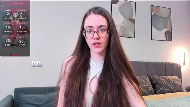 Snapshot of bellacatlovesmeat chatting on October 27, 7:18 pm bellacatlovesmeat online show from October 27, 7:18 pm