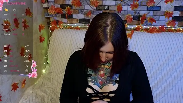 Snapshot of Belinda_Starlight chatting on November 8, 11:54 am Belinda Starlight online show from November 8, 11:54 am