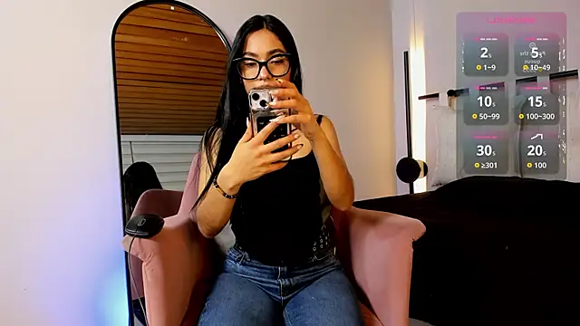 cherry bunnyx online show from November 29, 3:31 am