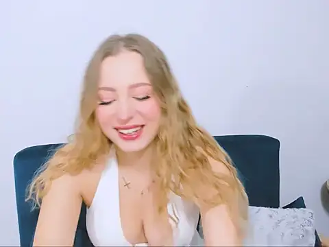 NoahDear online show from November 23, 7:30 am