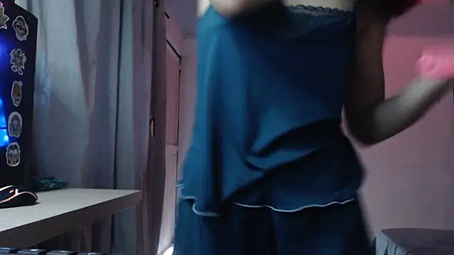 LittleCheerry69 online show from December 15, 7:29 pm