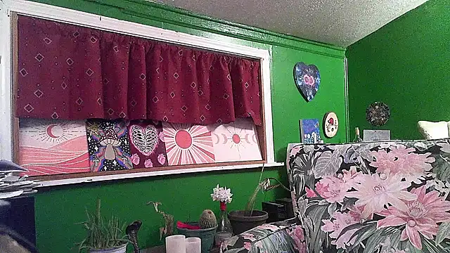 HippieDad333 online show from April 23, 1:18 am