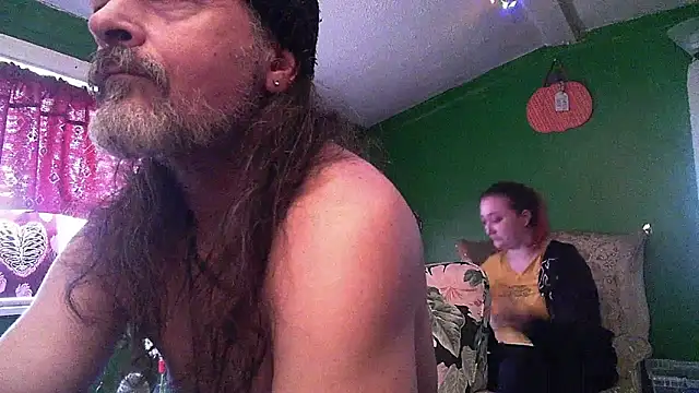 HippieDad333 online show from April 26, 1:20 pm