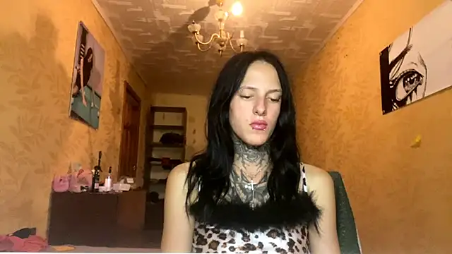 NamBraun online show from October 19, 5:13 pm