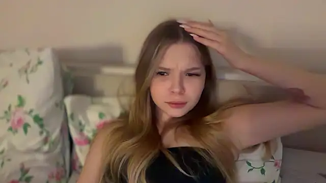 Snapshot of CandysRose chatting on January 17, 9:07 pm CandysRose online show from January 17, 9:07 pm