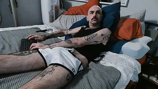 hungbot online show from October 7, 6:21 am