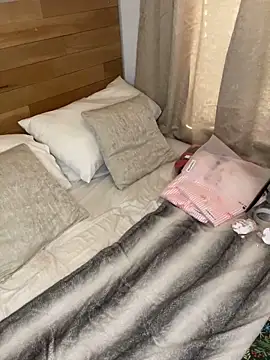 Snapshot of Ruby-Black chatting on December 19, 1:40 pm Ruby-Black online show from December 19, 1:40 pm