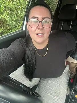 Snapshot of Ruby-Black chatting on March 19, 4:33 pm Ruby-Black online show from March 19, 4:33 pm