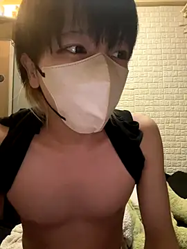 Snapshot of tora3220 chatting on October 10, 12:48 pm tora3220 online show from October 10, 12:48 pm