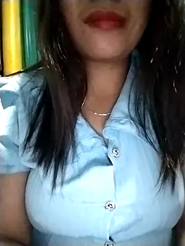 Snapshot of soixam00 chatting on September 28, 2:55 pm soixam00 online show from September 28, 2:55 pm