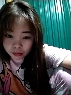 Snapshot of soixam00 chatting on October 6, 1:52 pm soixam00 online show from October 6, 1:52 pm