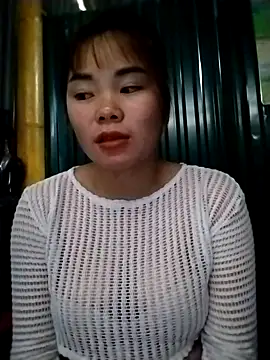 Snapshot of soixam00 chatting on October 16, 8:15 am soixam00 online show from October 16, 8:15 am