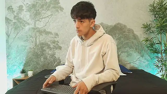 Axel Draven online show from January 19, 11:25 am