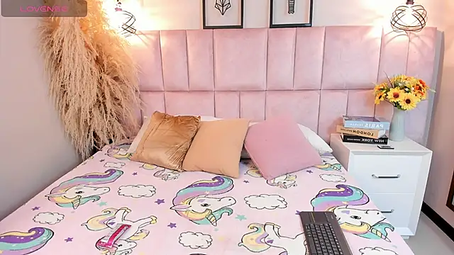 Charlotte hall  online show from February 6, 3:22 am