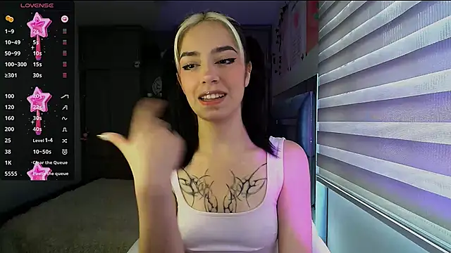 Kittyross online show from November 26, 5:14 pm