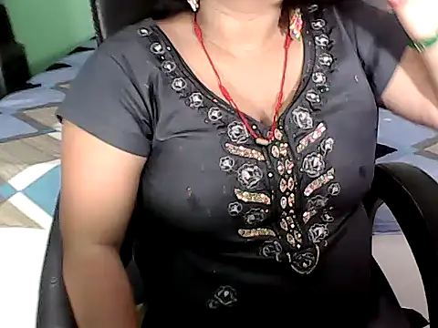 BABITA KUMARII online show from September 26, 4:22 pm