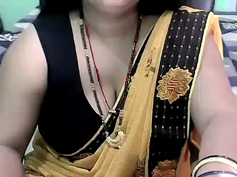 BABITA KUMARII online show from July 30, 7:13 pm