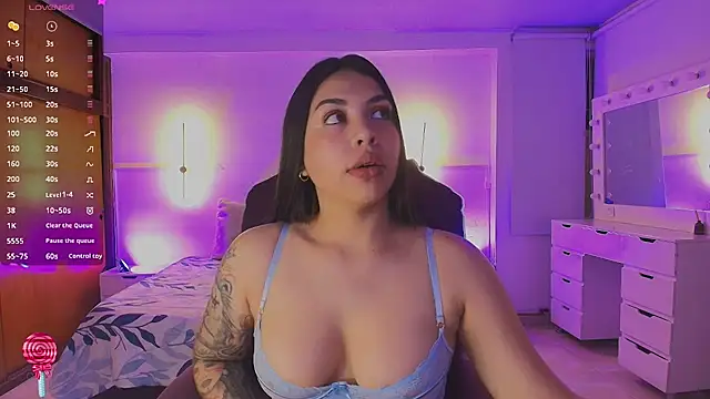 kloe28 online show from July 6, 3:25 am