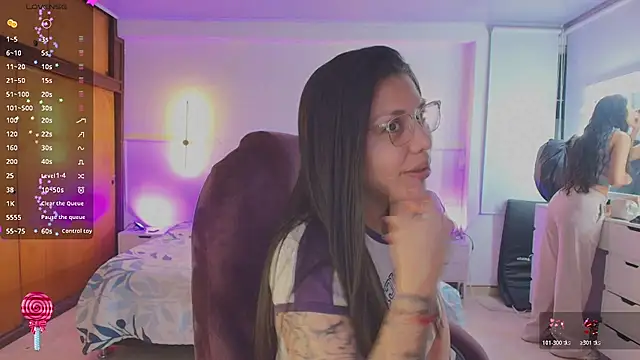 kloe28 online show from July 22, 3:53 am