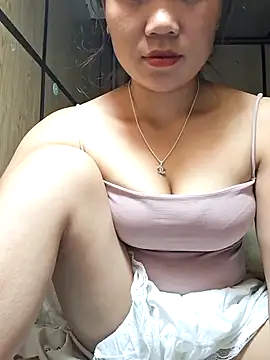 Snapshot of kimchi-zz chatting on October 15, 2:50 pm kimchi-zz online show from October 15, 2:50 pm