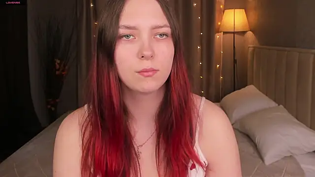 Monica  Queen online show from March 13, 5:25 am