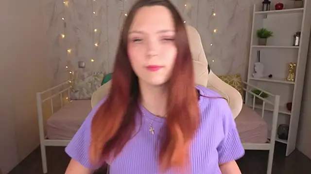 Monica  Queen online show from June 5, 6:52 am