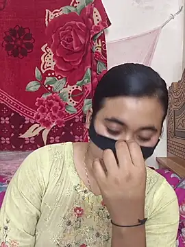 Love Queen11 online show from February 17, 4:02 pm