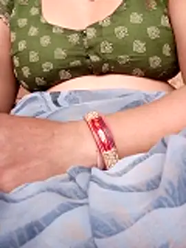 Hot rieal6 online show from February 20, 11:00 am