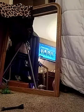 Snapshot of FreaxxxyAngel chatting on October 28, 7:45 am FreaxxxyAngel online show from October 28, 7:45 am