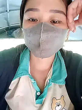 Girl Shy2000 online show from October 26, 2:28 am