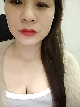 Girl Shy2000 online show from December 4, 12:14 pm