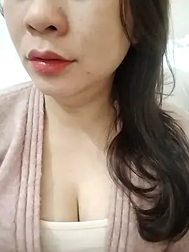 Girl Shy2000 online show from January 19, 2:59 am