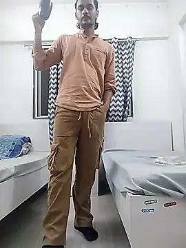 Snapshot of Ilhaamgrey chatting on October 19, 4:18 pm Ilhaamgrey online show from October 19, 4:18 pm