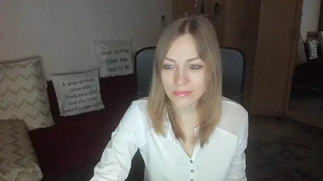 Tiffany Bates online show from February 23, 3:37 am