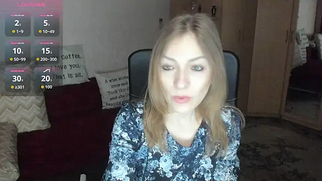 Tiffany Bates online show from April 27, 3:26 am