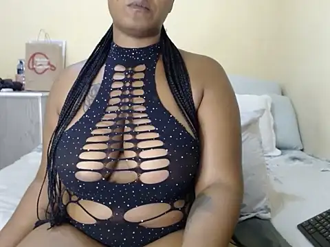 Snapshot of HORNYMELONS22xx chatting on November 1, 6:32 pm HORNYMELONS22xx online show from November 1, 6:32 pm