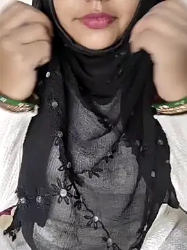 Snapshot of Miss_Rose__ chatting on October 4, 6:50 pm Miss Rose   online show from October 4, 6:50 pm