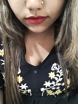 Snapshot of Miss_Rose__ chatting on November 4, 6:29 pm Miss Rose online show from November 4, 6:29 pm