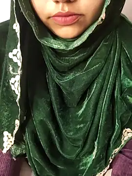 Miss Rose   online show from February 28, 5:52 am