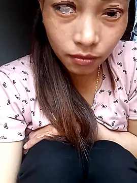 Snapshot of Phiny_xx chatting on October 20, 8:59 am Phiny xx online show from October 20, 8:59 am