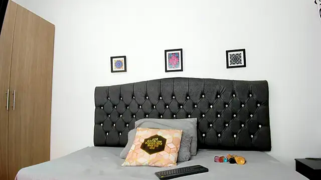 michellmorgans online show from October 11, 11:31 am