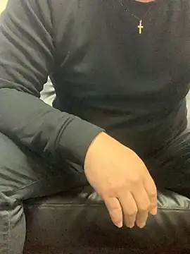 Snapshot of mj-story chatting on October 31, 4:02 am mj-story online show from October 31, 4:02 am