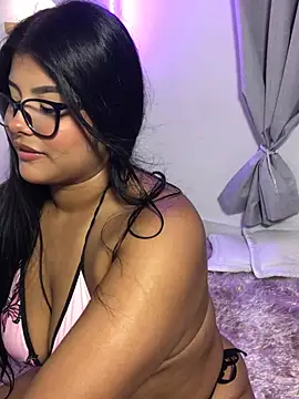 AnaBrowmn online show from June 18, 11:42 pm