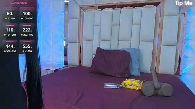 Snapshot of Sarah_Adamss chatting on November 12, 12:16 pm Sarah Adamss online show from November 12, 12:16 pm