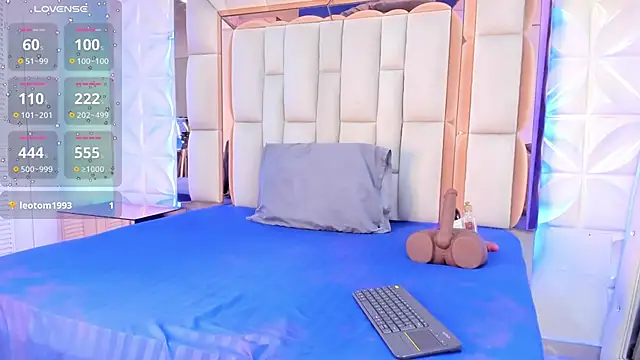 Snapshot of Sarah_Adamss chatting on November 28, 12:19 pm Sarah Adamss online show from November 28, 12:19 pm