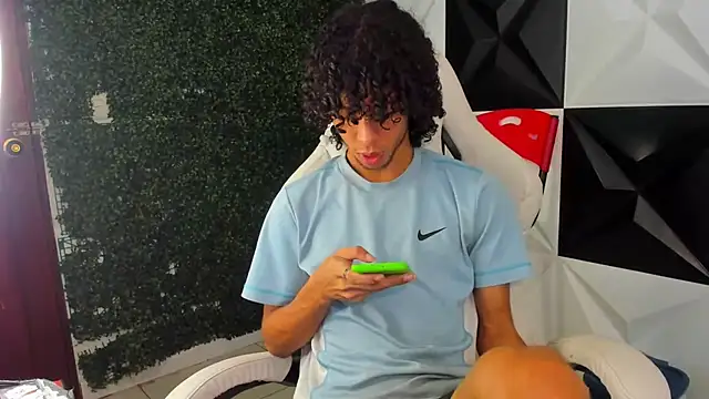 xion ez online show from February 4, 8:03 pm