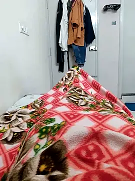 Snapshot of ramboram897 chatting on December 18, 1:39 pm ramboram897 online show from December 18, 1:39 pm