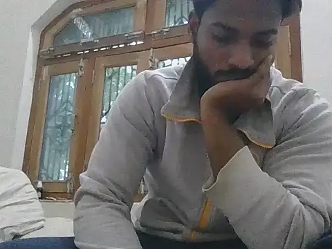 Snapshot of Raw12499 chatting on November 28, 4:04 am Raw12499 online show from November 28, 4:04 am